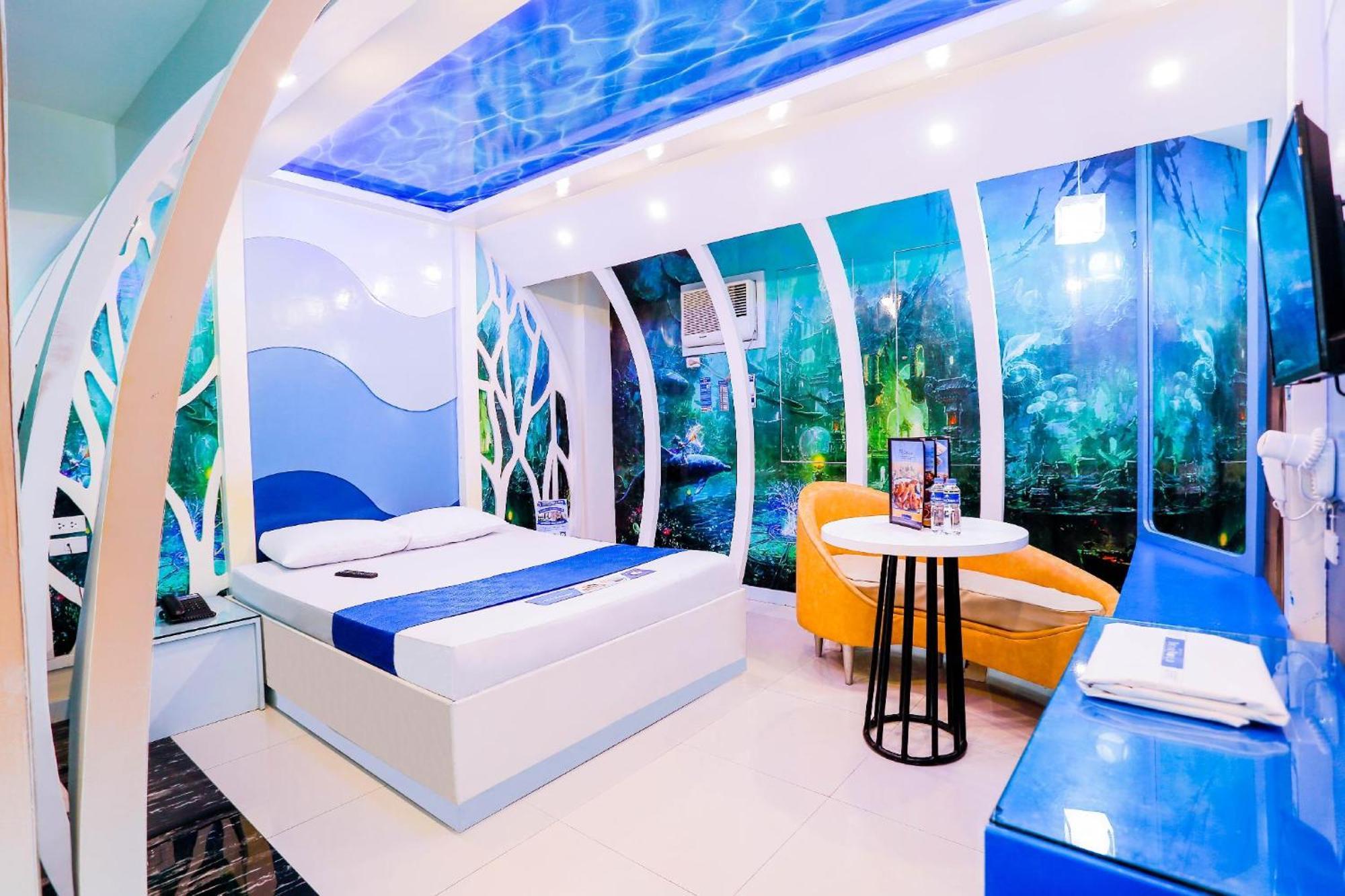 Hotel Dreamworld Las Piñas Exterior photo
